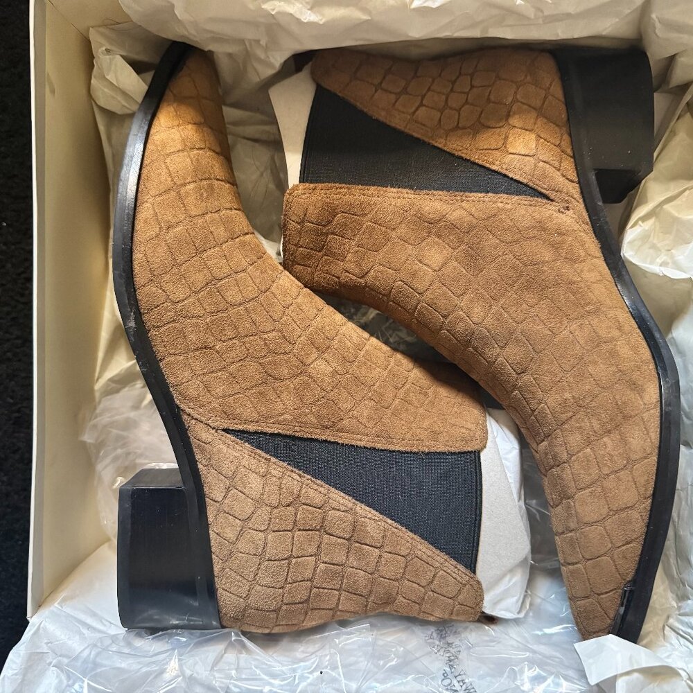 Marc Fisher LTD Mlyale Croco-Embossed Chelsea Boots - New, Size 8